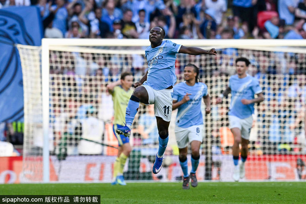 足总杯-冈萨雷斯世界波多库传射 曼城2-1圣徒进决赛